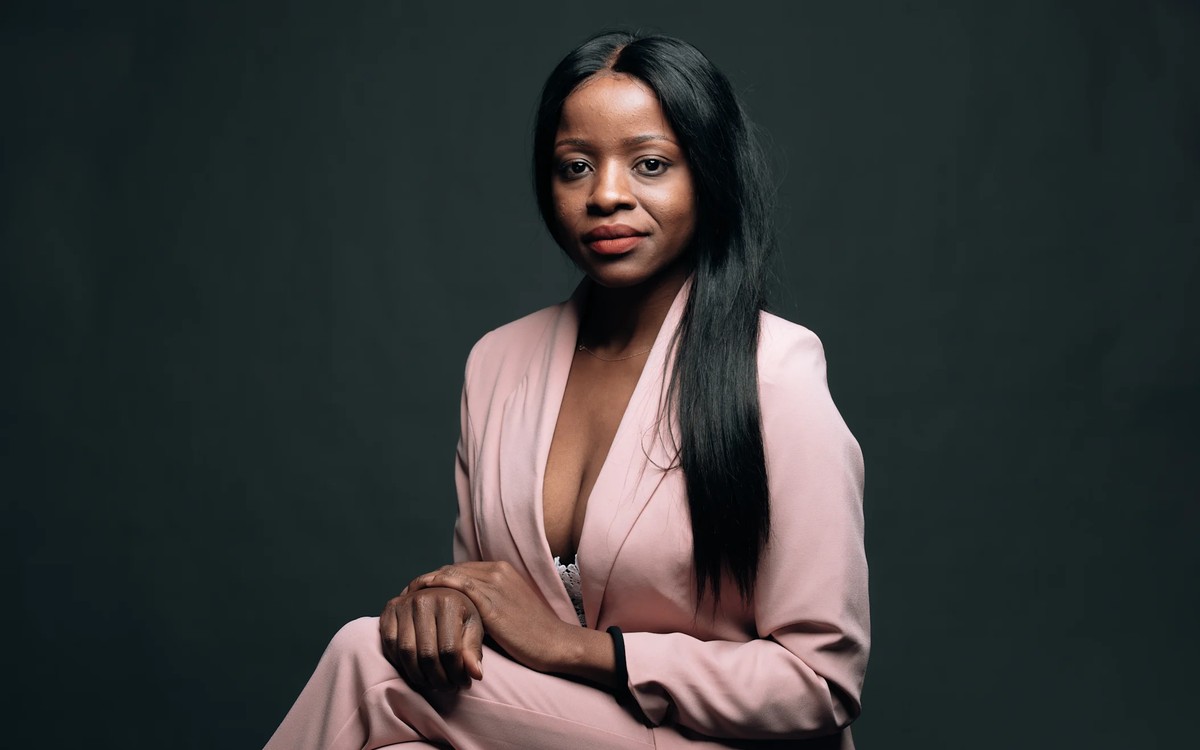 Portrait of Mwayi Kampesi from the Obama Foundation Leaders Africa profile